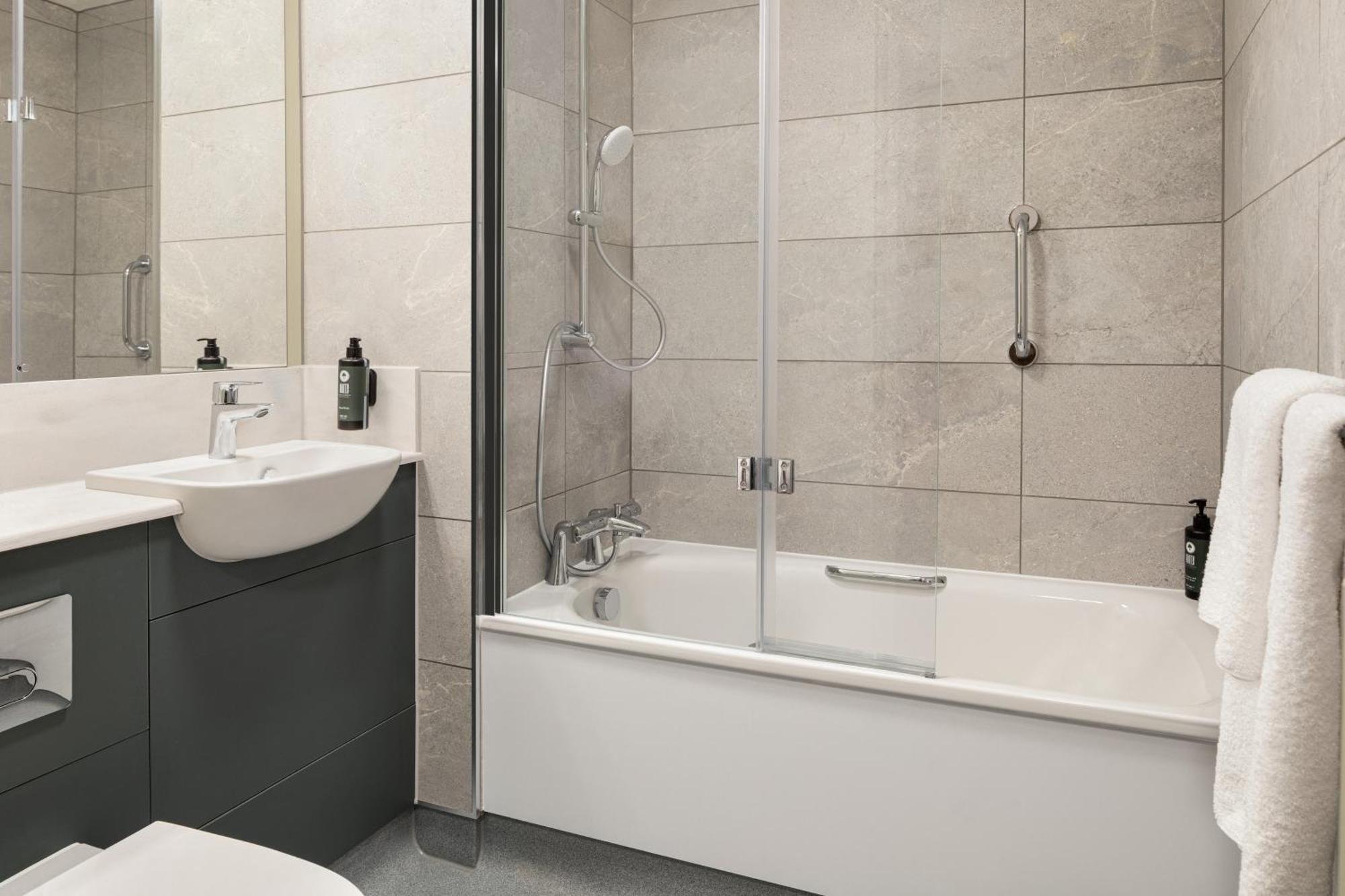 Days Inn Chesterfield - Tibshelf Exteriör bild